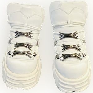 New Rock white sneakers size 5